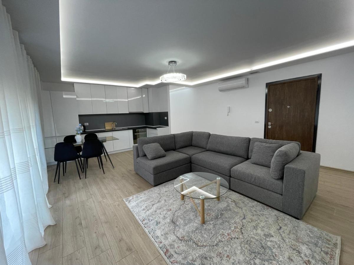 New Bazaar 2022 Apartment Tirana Exterior photo