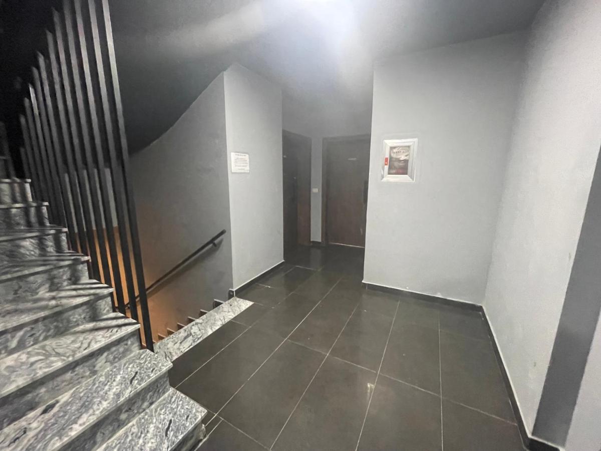 New Bazaar 2022 Apartment Tirana Exterior photo